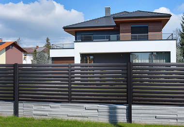 Przęsło ogrodzeniowe poziome 200x120 czarne RAL 9005 poziome