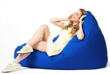 PUFA BAG w kolorze niebieskim z czerwonym zamkiem szer. 100cm X wys. 110cm X gł.110cm