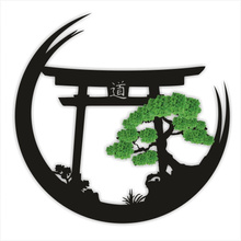 Drzewo Trama Torii – ekologiczny obraz z mchem