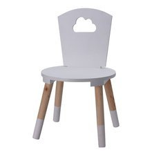 Krzesło drewniane do pokoju dziecięcego